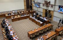 VIDEO: Satu Ruangan Tepuk Tangan PDIP DPR Dukung Korlantas Polri Dijabat Bintang Tiga