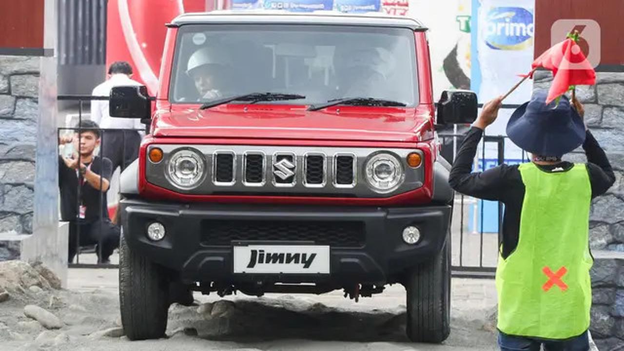 Tes Ketangguhan Offroad Suzuki Jimny 5 Pintu di Area Track IIMS 2025