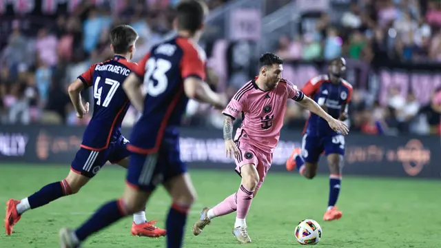 Foto: Momen Lionel Messi Cetak Hattrick Dalam Waktu 11 Menit, Inter Miami Sabet Trofi Supporter Shield