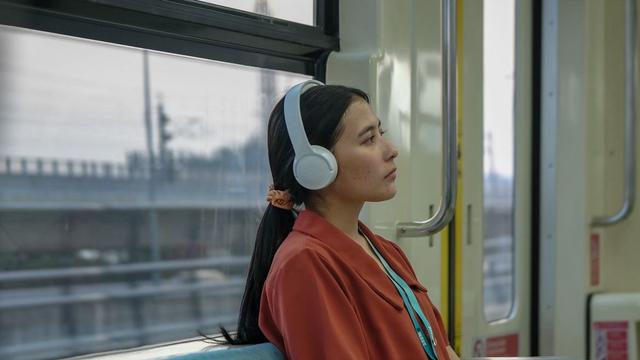 Prilly Latuconsina di Film "Bolehkah Sekali Saja Kumenangis" (Instagram/@prillylatuconsina96)