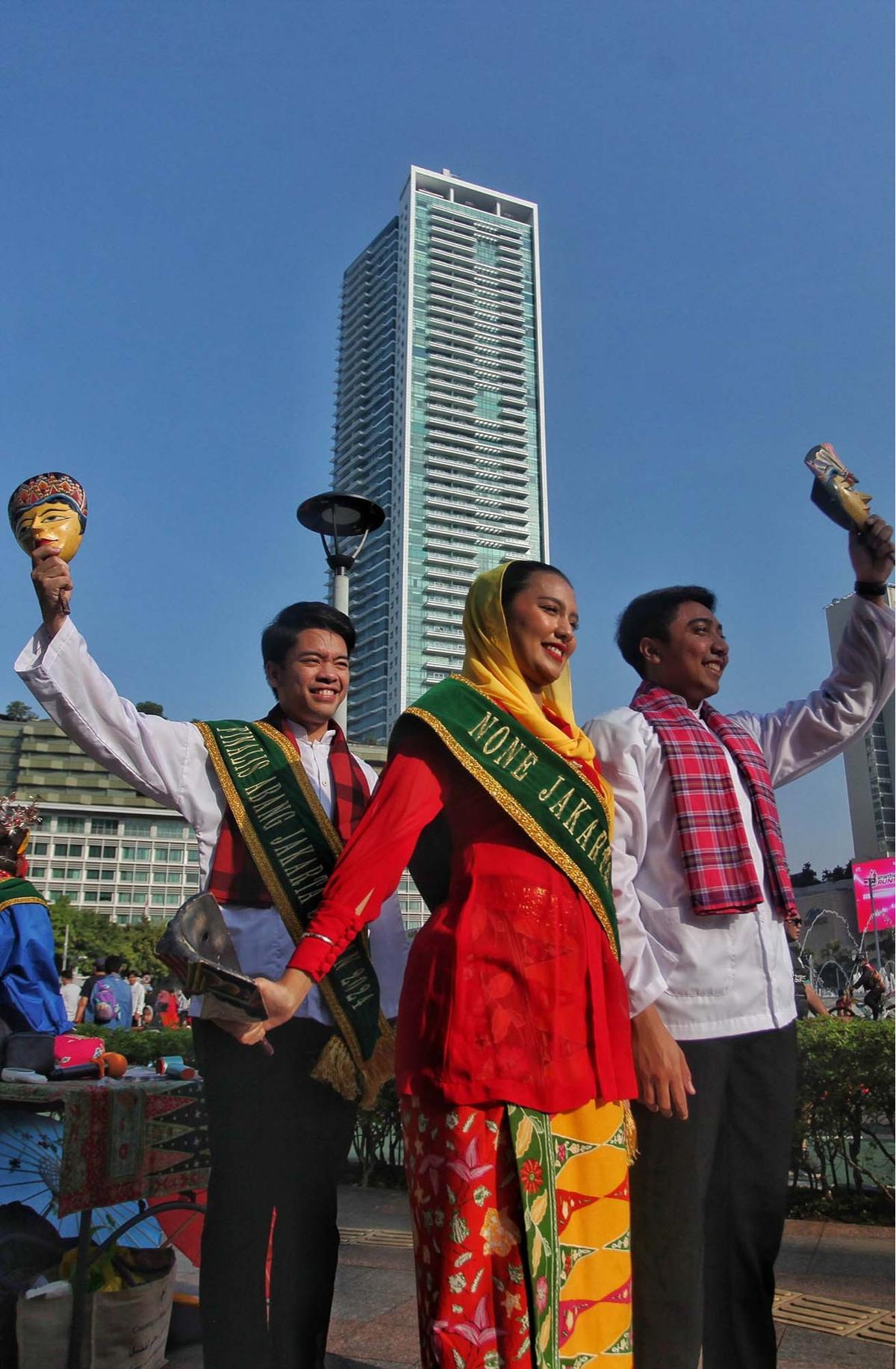 FOTO: Lenggang Jakarta Abang None 2025 di CFD