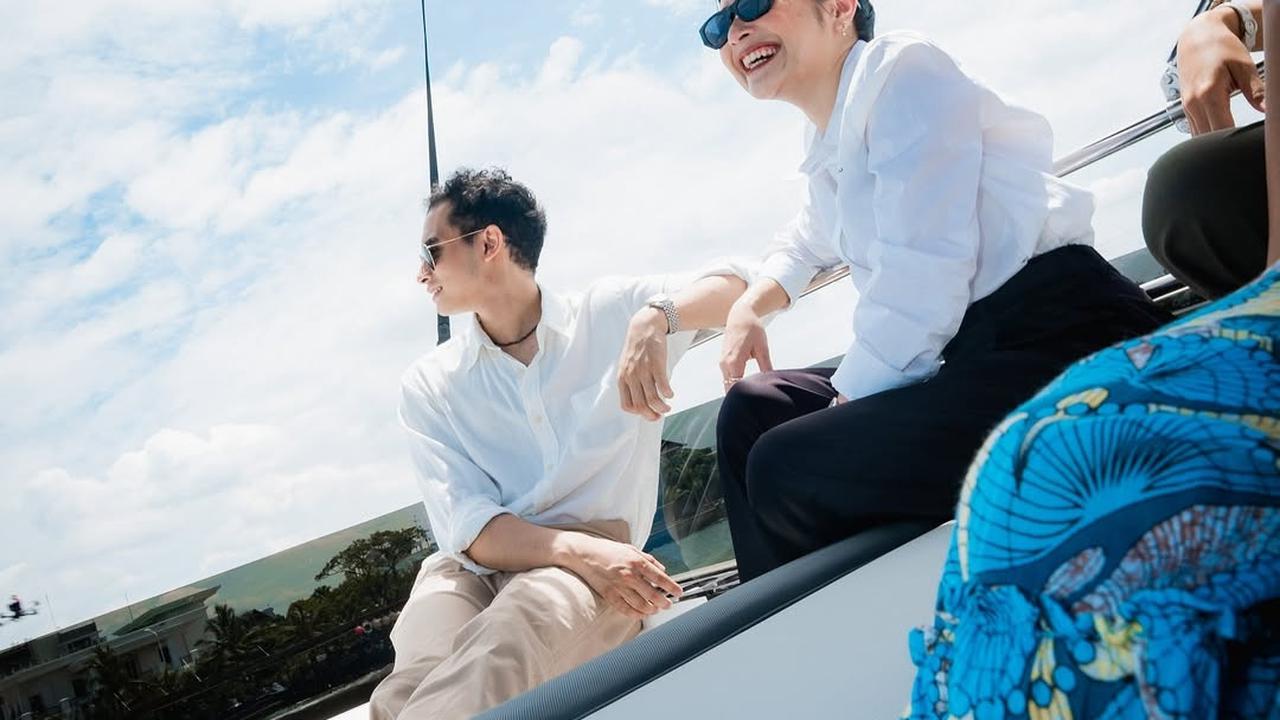 Buka Bisnis Bareng, Ini 5 Potret Yacht Milik Prilly Latuconsina dan Kevin Sanjaya yang Mewah dan Elegan Banget