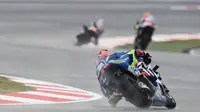Loyo di Sepang, Ternyata Suzuki GSX-RR Bukan buat Trek Basah