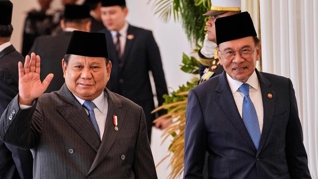 FOTO: Presiden Prabowo–PM Anwar Bertemu di Jakarta, Perkuat Kerja Sama Strategis RI–Malaysia