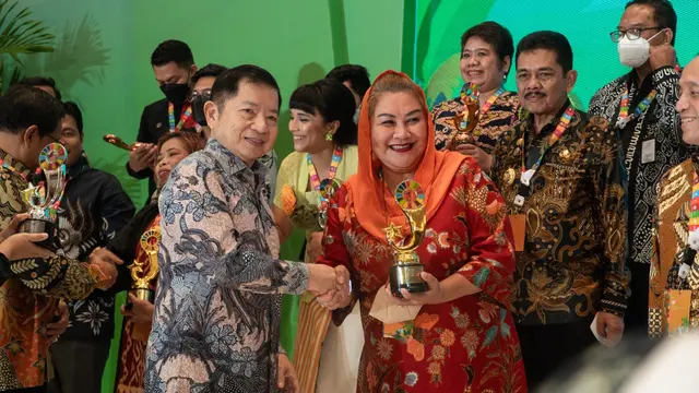 Kota Semarang dinobatkan menjadi Pemenang Terbaik 1 dalam program Integrated-Sustainability Indonesia Movement (I-SIM) for Cities