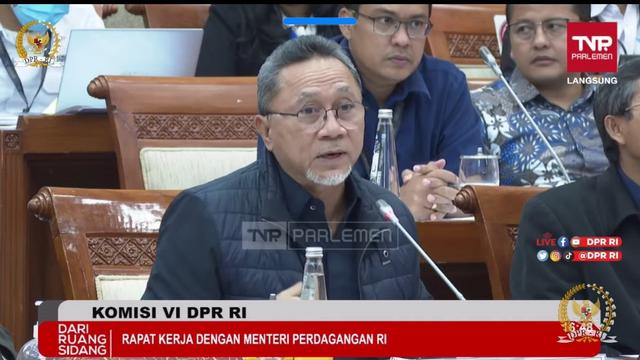 Menteri Perdagangan (mendag) Zulkifli Hasan dalam Rapat Kerja dengan Komisi VI DPR RI, Rabu (15/3/2023). Rapat ini membahas mengenai ketersediaan bahan pangan.