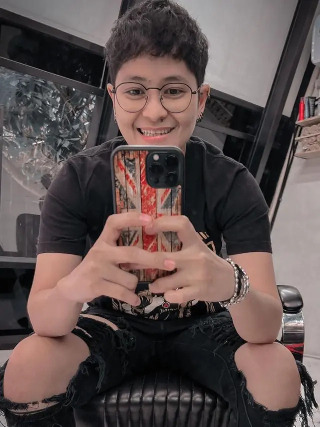 Mitha The Virgin Potong Rambut Gimbal, Penampilan Barunya Jadi Sorotan