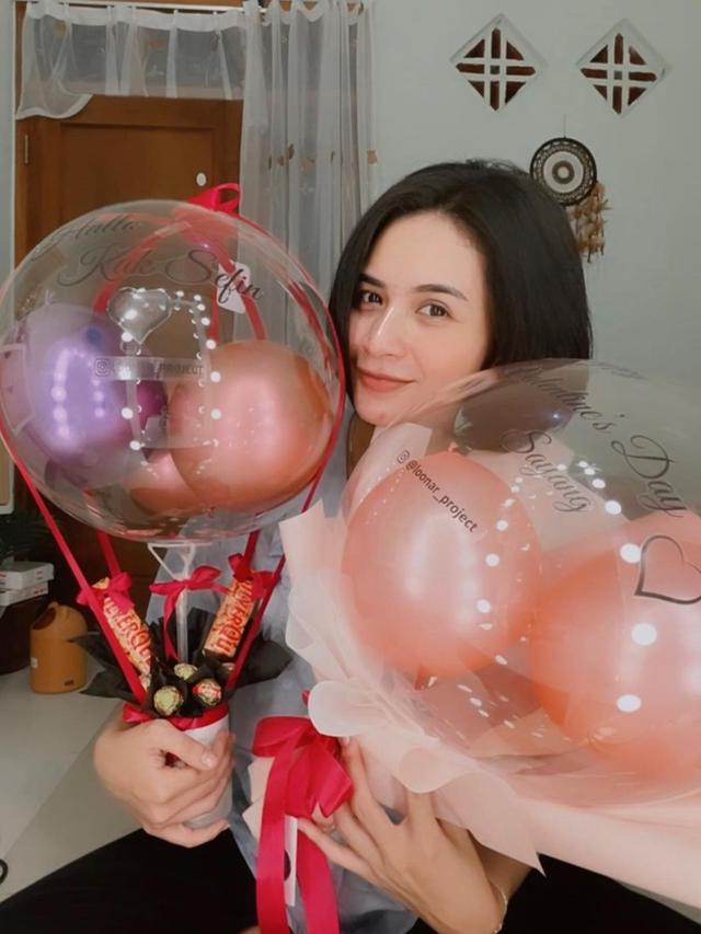 6 Pesona Briptu Sefin, Polwan Cantik yang Parasnya Disebut Mirip Artis