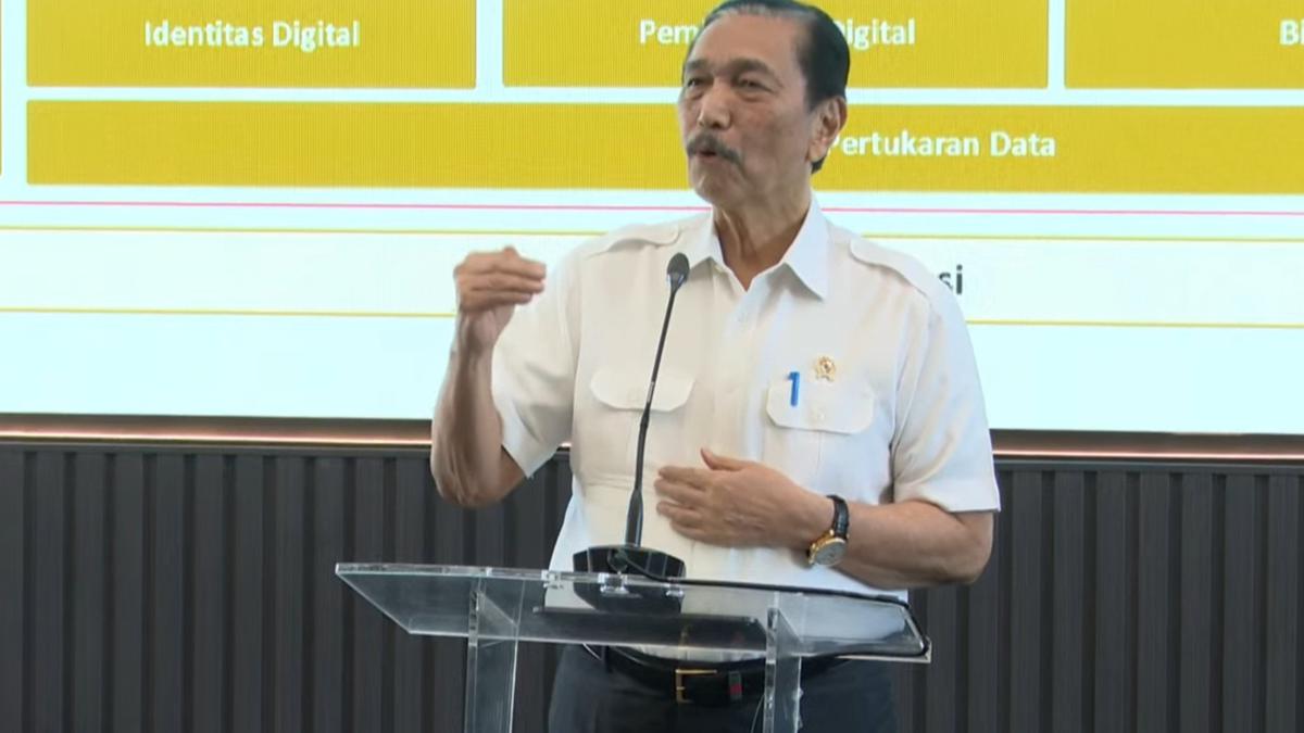 Cerita Luhut Coba Chat GPT dan Deepseek Pertama Kali, Begini Hasilnya