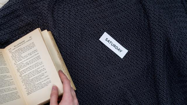 Ilustrasi hari Sabtu, kata-kata, ucapan keren