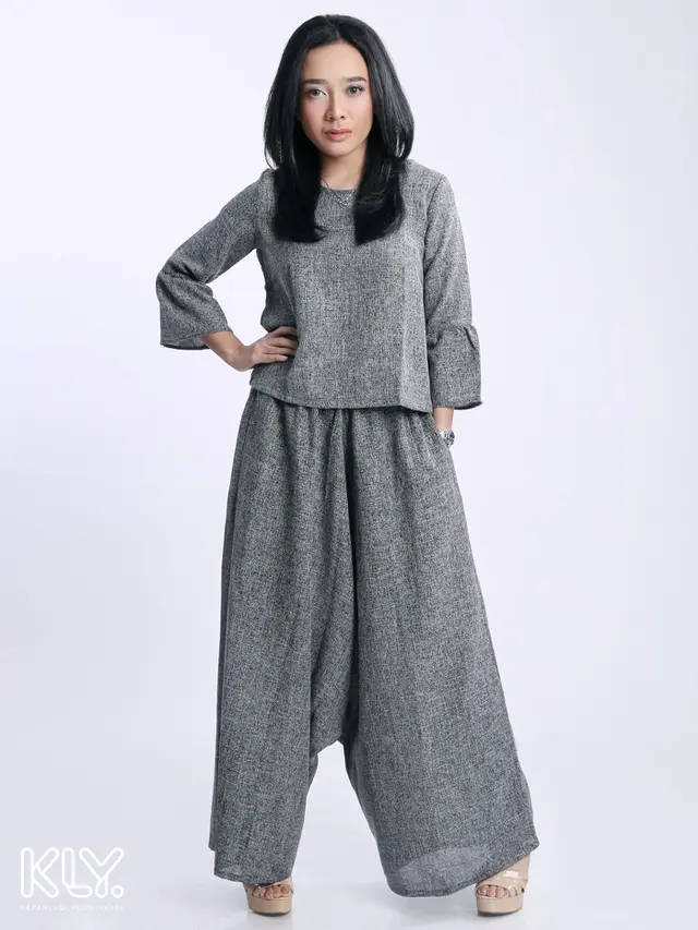 [Fimela] Dhea Ananda B2