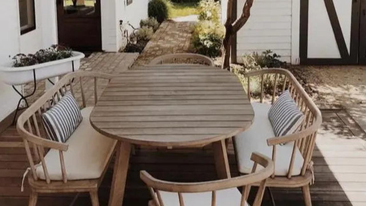 Model Meja Makan Minimalis Terbaru untuk Ruang Makan Modern