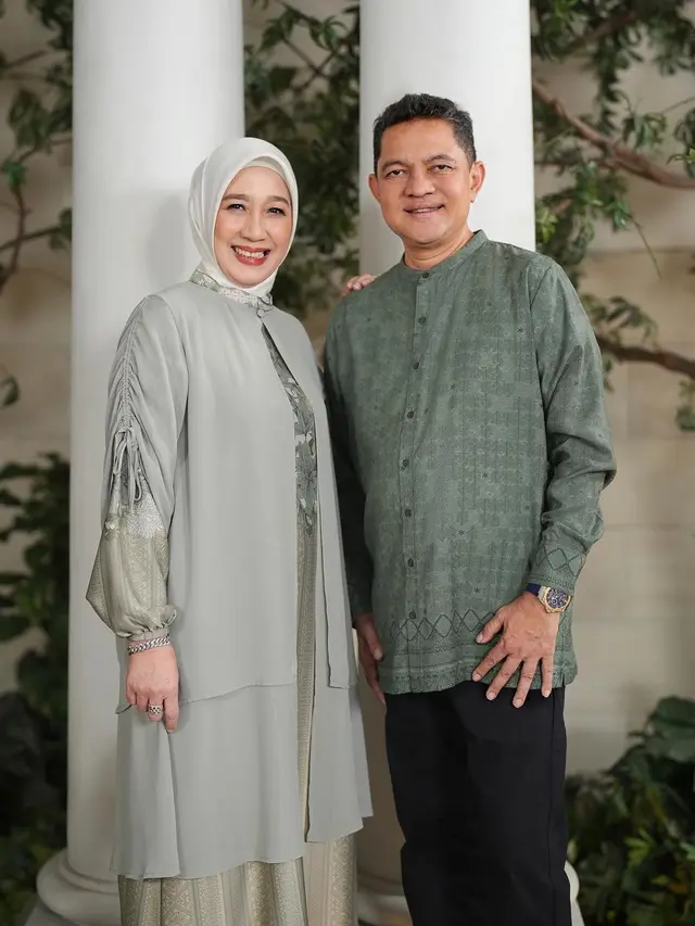 7 Pemotretan Cut Syifa Bareng Keluarga, Kompak Banget