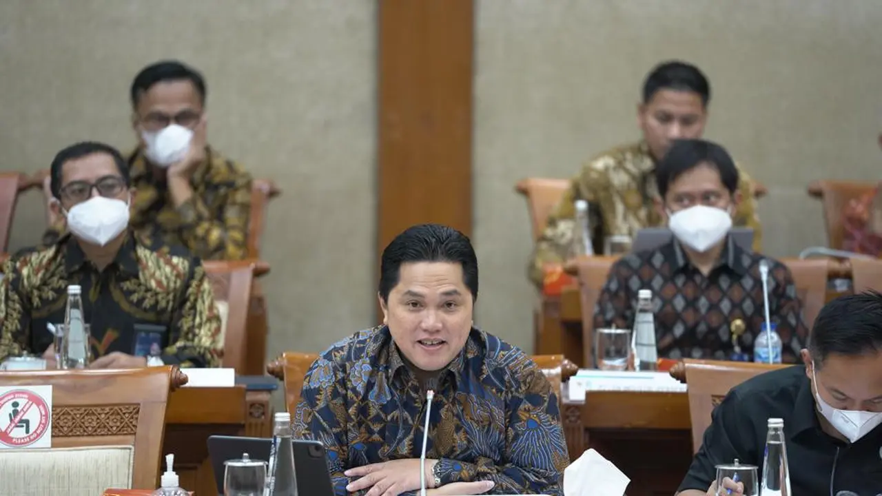 Menteri BUMN Erick Thohir menghadiri Rapat Dengar Pendapat (RDP) dengan Komisi VI DPR