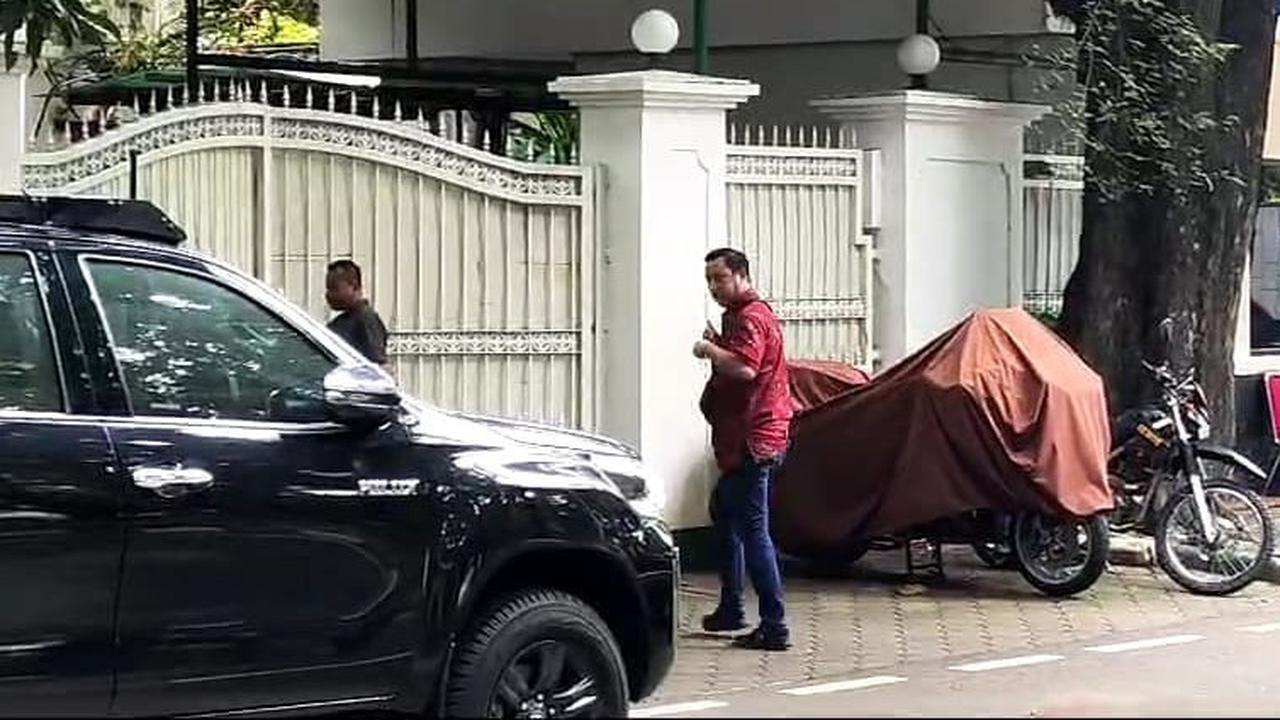 Megawati Kumpulkan Elite PDIP di Rumahnya, Ada Gubernur Jakarta