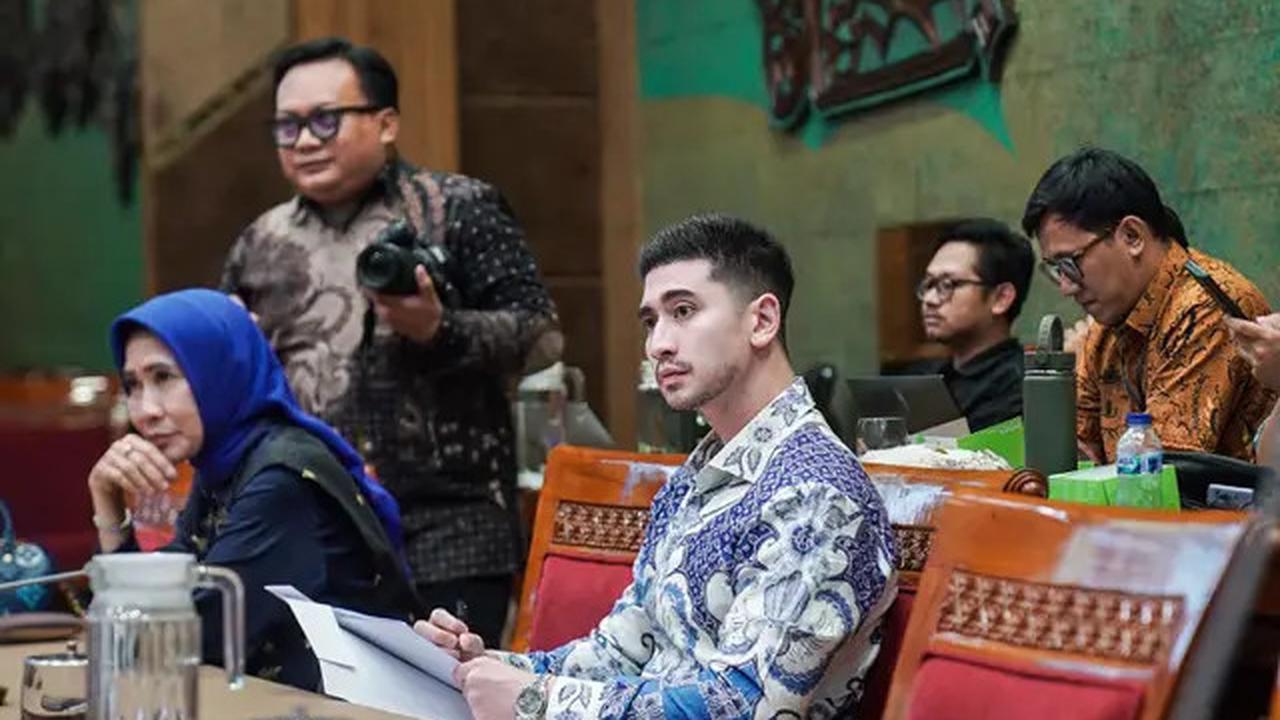 Venna Melinda Doakan Verrell Bramasta Segera Nikah dan Ungkap Kriteria Mantu Idaman, Mengarah ke Fuji?
