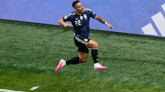 Lautaro Martinez dan Sentuhan Emas dari Bangku Cadangan Argentina