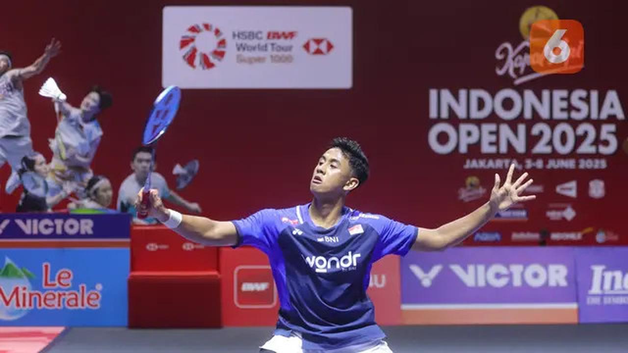 Foto: Tampil Meyakinkan, Alwi Farhan Singkirkan HS Prannoy dari Indonesia Open 2025