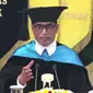 Menteri Perhubungan (Menhub) Budi Karya Sumadi mendapatkan Gelar Doktor Kehormatan (Doctor Honoris Causa) dari Universitas Gadjah Mada (UGM) pada Senin 23 Mei 2022.