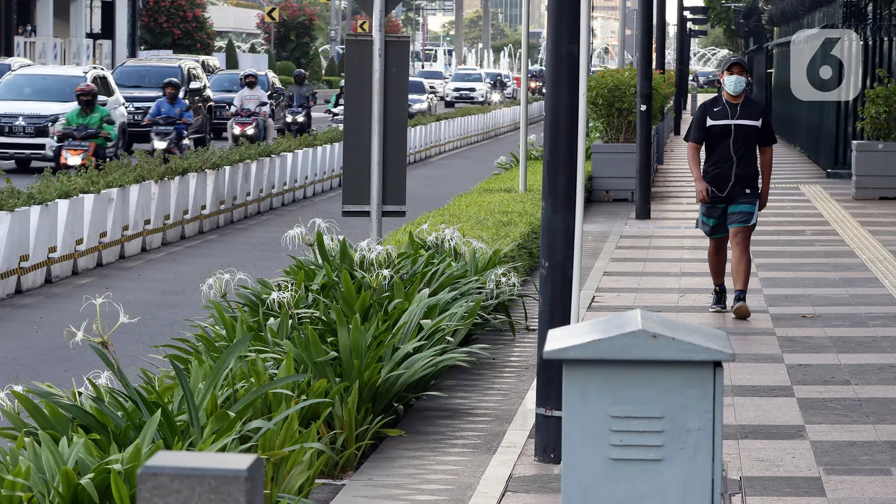 DKI Jakarta PPKM Level 2, Ini Rincian Aturan WFO dan Resepsi Pernikahannya