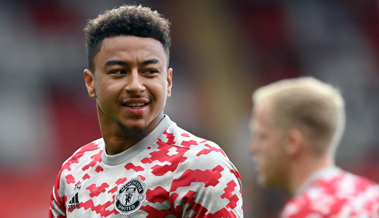 Jesse Lingard memiliki kontribusi yang cukup baik dengan mencetak dua gol dari 154 menit bermain di skuat utama Manchester United pada musim ini. Sayangnya, ia bukanlah pilihan utama pelatih Ole Gunnar Solskjaer di lini tengah Setan Merah. (AFP/Glyn Kirk)