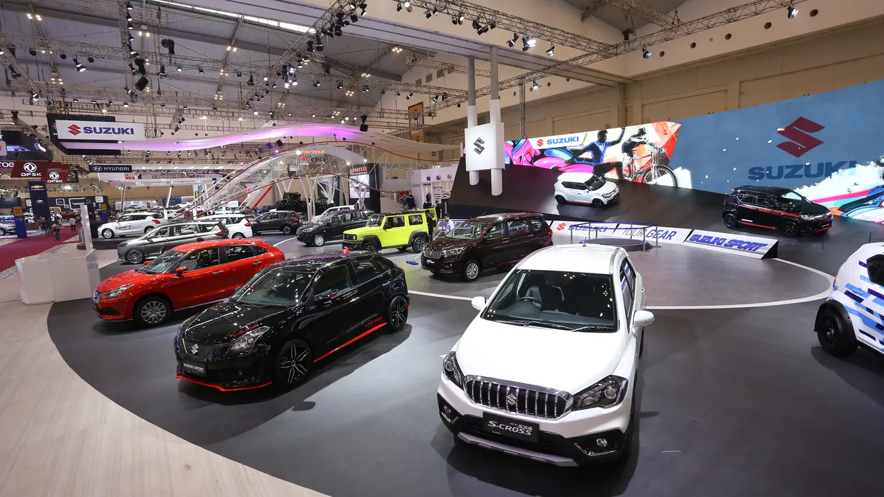 Booth Suzuki