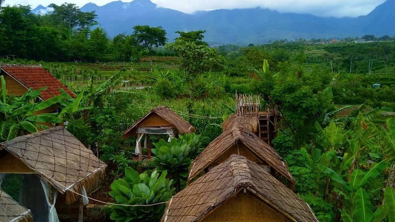 13 Tempat Makan Estetik di Malang