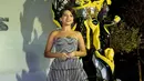 Bahkan Isabela pun pernah tampul di Transformers: The Last Knight! (instagram/isabelamoner)