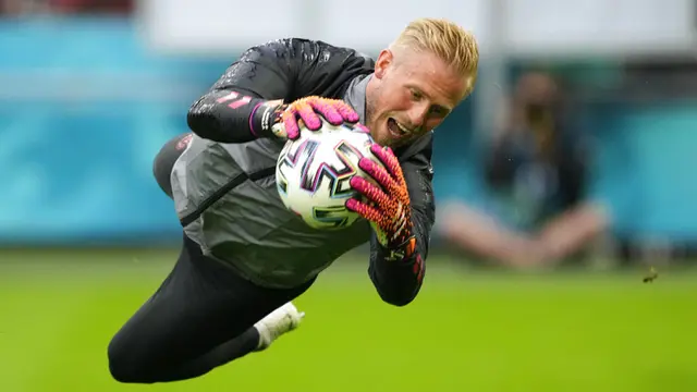 FOTO: Denmark Bersiap Duel dengan Wales di Babak 16 Besar Euro 2020
