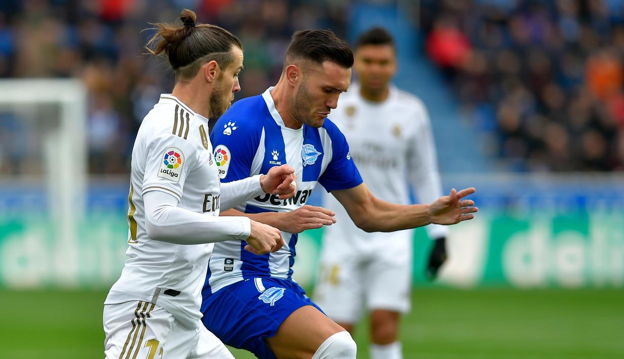5. Lucas Perez (11 gol) - Meski Alaves tidak berada di posisi 10 besar liga Spanyol, Lucas Perez mampu produktif dalam mencetak gol. Perez telah mengkoleksi 11 gol di pekan ke-29. (AFP/Ander Gillenea)