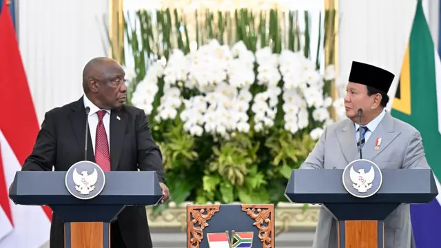 Presiden Prabowo Subianto bertemu dengan Presiden Afrika Selatan Cyril Ramaphosa di Istana Merdeka Jakarta, Rabu (22/10/2025).
