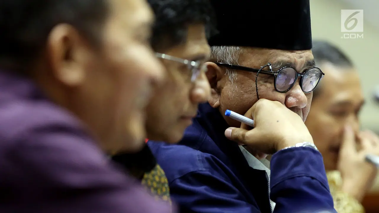 Rapat Dengar Pendapat KPK dan DPR