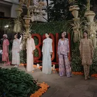 Inovasi desain terbaru koleksi BOHplay, hadirkan &lsquo;Lavena&rsquo; dengan motif floral dan penuh warna. [Dok/BOHplay]