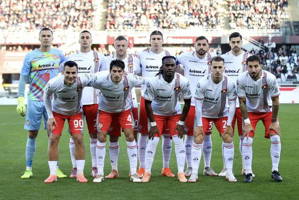 Emil Audero Sangar di Markas Fiorentina: 7 Saves, Cremonese Cuma Kebobolan 1 Gol