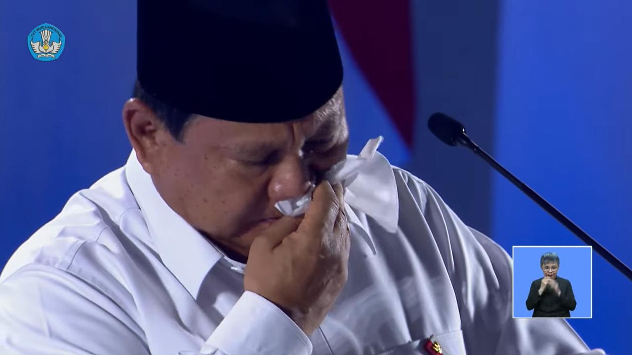 Prabowo menangis di Hari Guru 2024