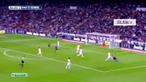Real Madrid sukses menggulung Malaga 3-1 di Stadion Santiago Bernabeu, Minggu (19/4/2015) dini hari WIB.