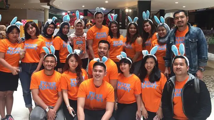 Acara bagi-bagi goodie Bag Peter Rabbit/copyright Vemale.com/Anisha