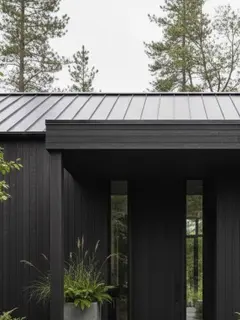 Ilustrasi Rumah Kayu Gelap Bergaya Klasik/Gemini AI