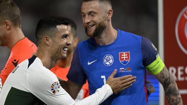Foto: Ronaldo Amsyong, Untung Ada Bruno Fernandes yang Bawa Portugal Curi Poin Penuh di Kandang Slovakia pada Kualifikasi Euro 2024