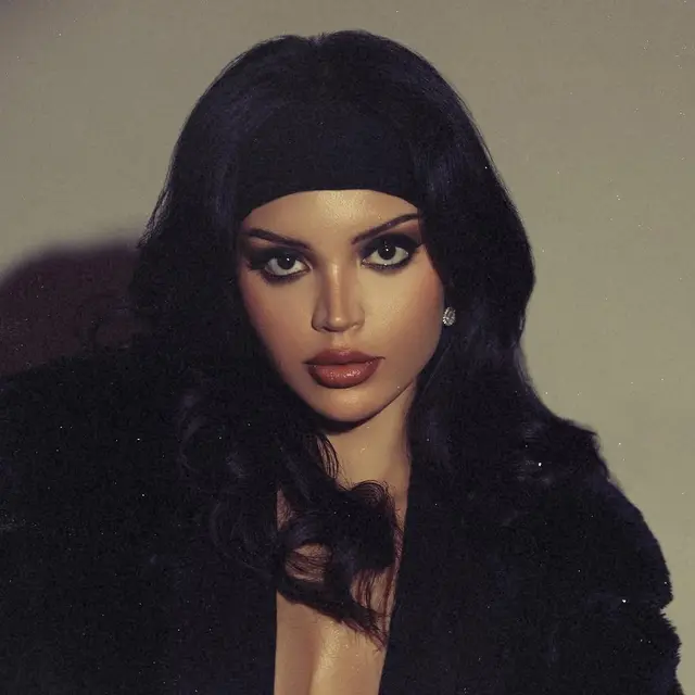 5 Prediksi Tren Makeup 2025: Menonjolkan Kecantikan Alami dengan Sentuhan Modernf