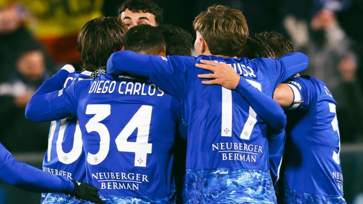 Mantan Bintang Chelsea dengan Kasar Disuruh Pelatihnya Berhenti Bermain Sepak Bola