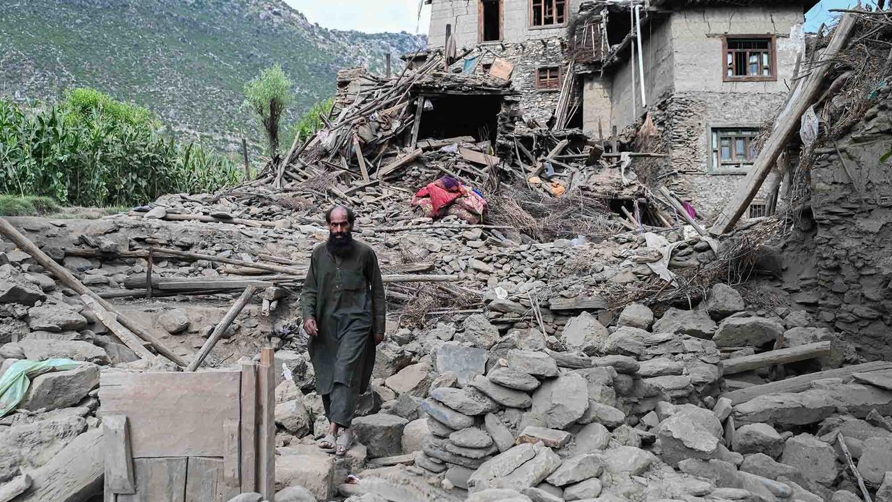 FOTO: Korban Gempa Afghanistan Timur Tembus 1.124 Jiwa, Ribuan Rumah Hancur