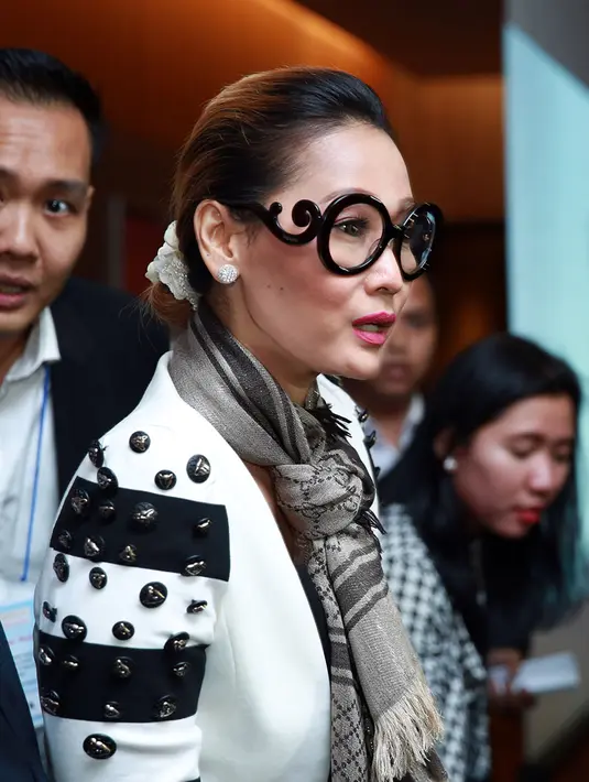 "Dengan adanya UU yang baru tahun 2014, ini jadi pencerahan buat kita semua, bukan hanya sebagai user atau pengusaha, namun juga pencipta lagu," kata Inul di Hotel Borobudur, Jakarta Pusat, Jumat (21/1). (Deki Prayoga/Bintang.com)