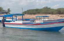 Ketinting Kiluan, Perahu Tradisional Andalan Masyarakat Teluk Kiluan yang Tangguh Membelah Lautan