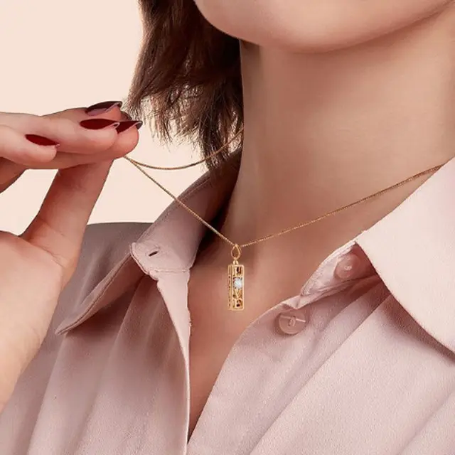 Permohonan maaf dengan Kalung