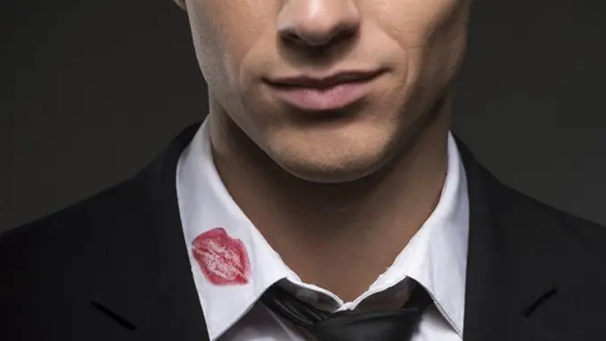 Fakta selingkuh/copyright Shutterstock.com