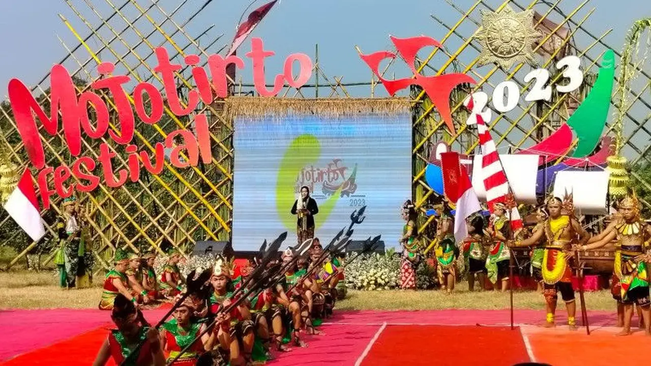 Mojotirto Festival.
