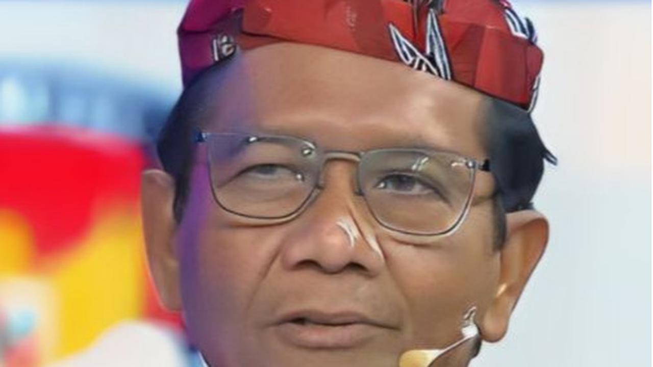 Kisah Mahfud Dipanggil Gus Dur, Tak Berkutik saat Diminta Jadi Menhan