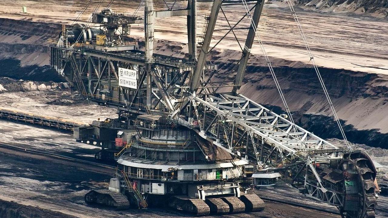 Raja Minyak Dunia Ini sebut jika Tak Pakai Bahan Bakar Fosil Lebih Baik Dunia Kembali ke Zaman Gua