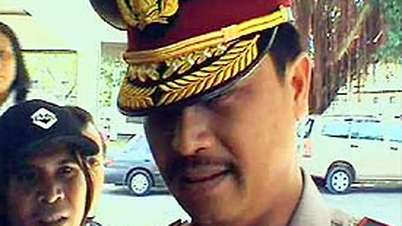 120406tibo.jpg